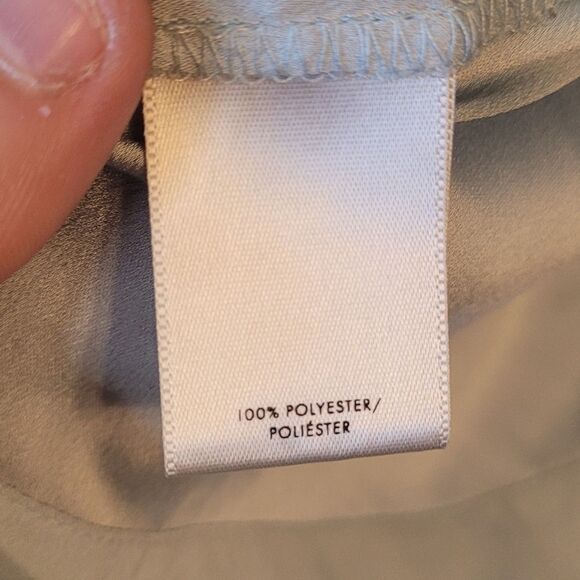 Ann Taylor Women's Light Blue Flowy Blouse Size LP - Picture 6 of 6